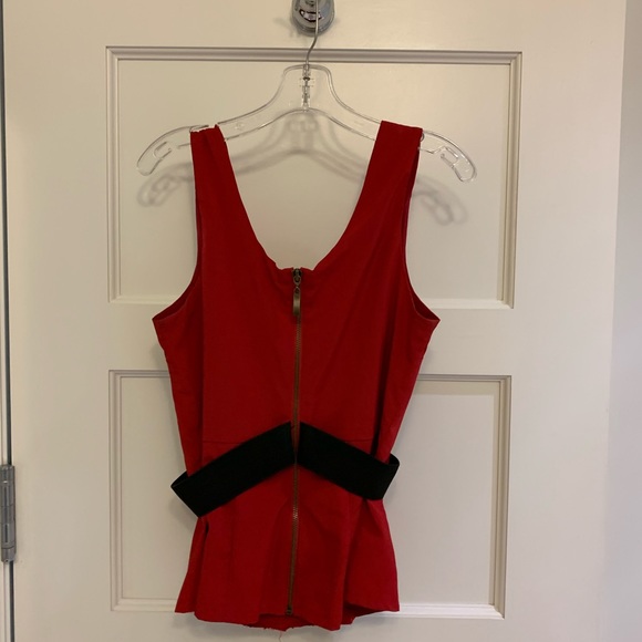 Women’s Top - Picture 2 of 3